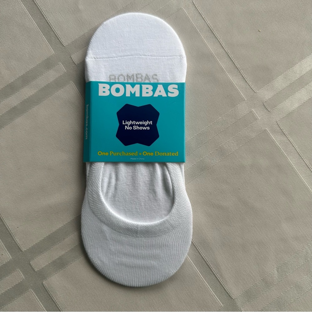 Bombas Lightweight White No-Show Socks
